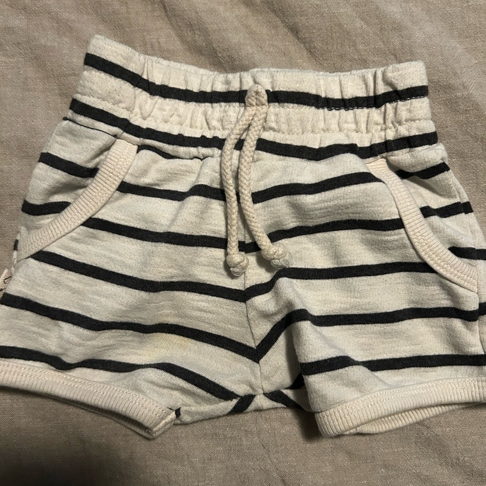 Childhoods Clothing 2tT